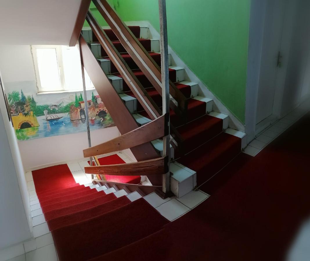 Hotel Муданья Экстерьер фото